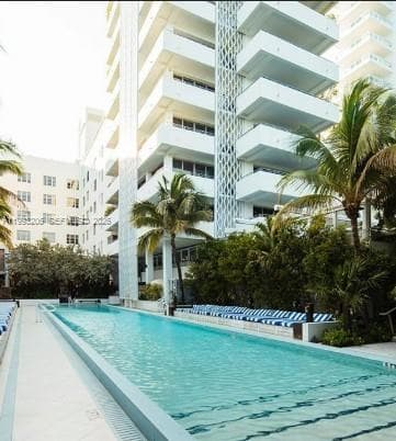 7135 Collins Ave # 525, Miami Beach FL 33141 — 44