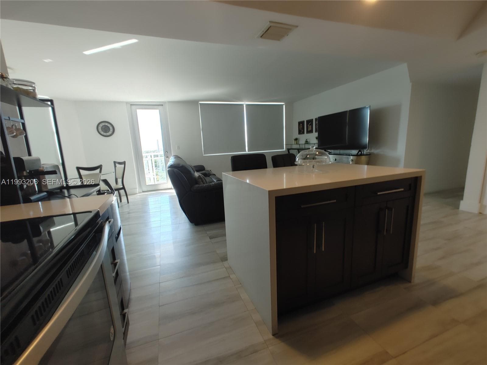 7135 Collins Ave # 525, Miami Beach FL 33141 — 4