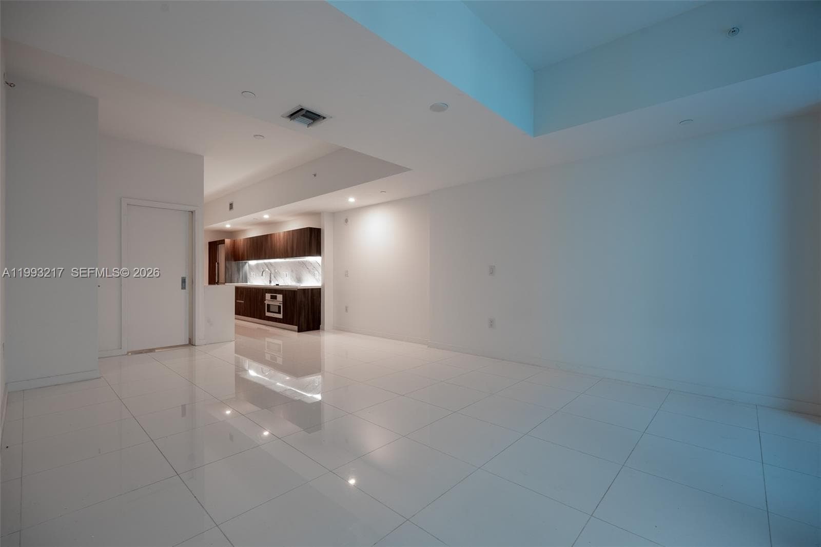 851 NE 1st Ave # 205, Miami FL 33132 — 15
