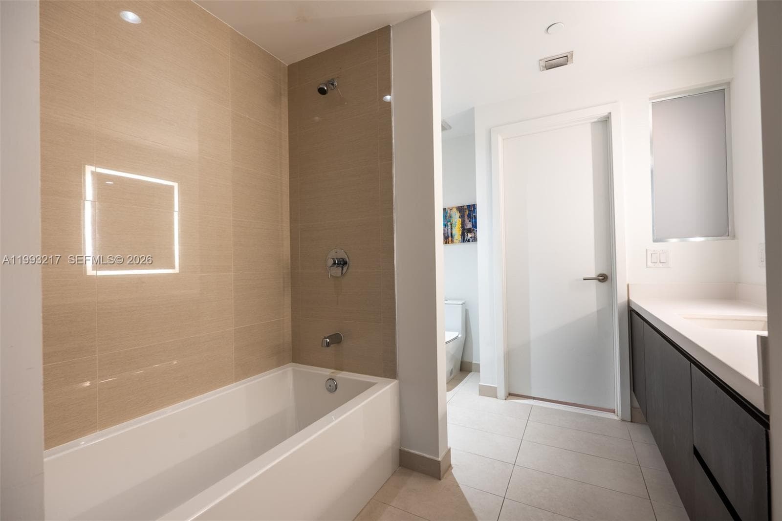 851 NE 1st Ave # 205, Miami FL 33132 — 19
