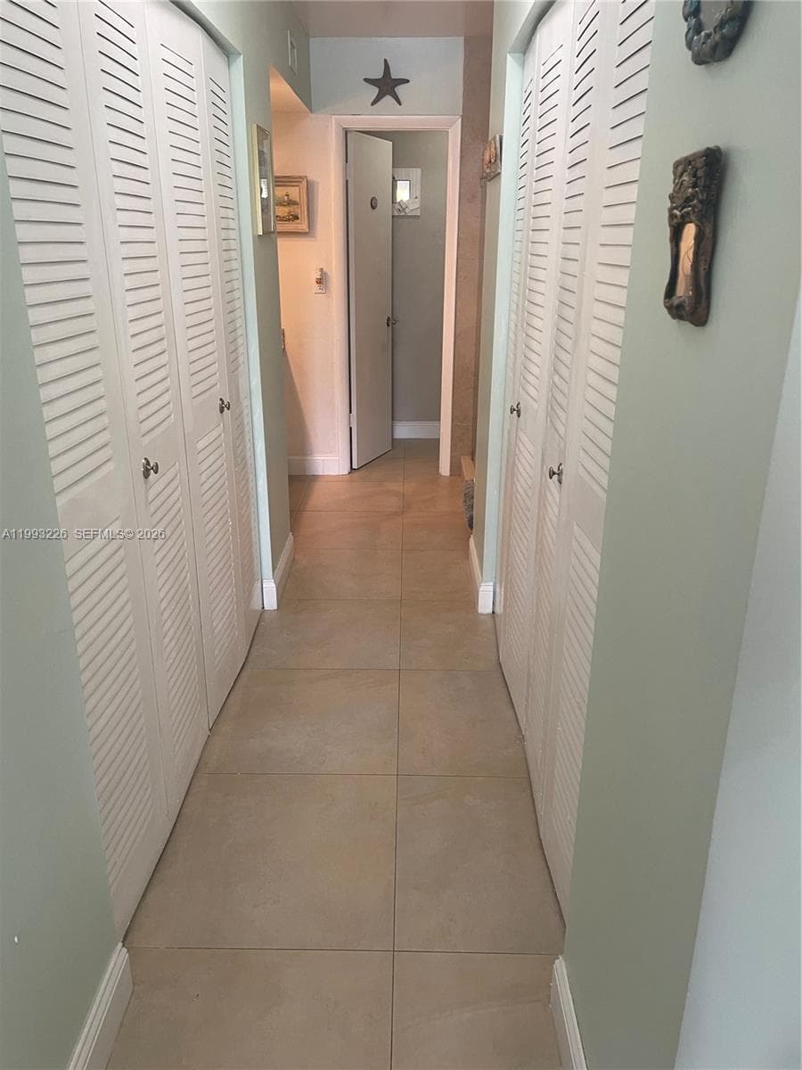 6386 Milk Wagon Ln, Miami Lakes FL 33014 — 9