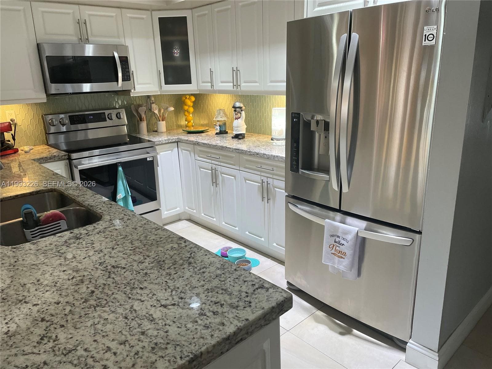 6386 Milk Wagon Ln, Miami Lakes FL 33014 — 8