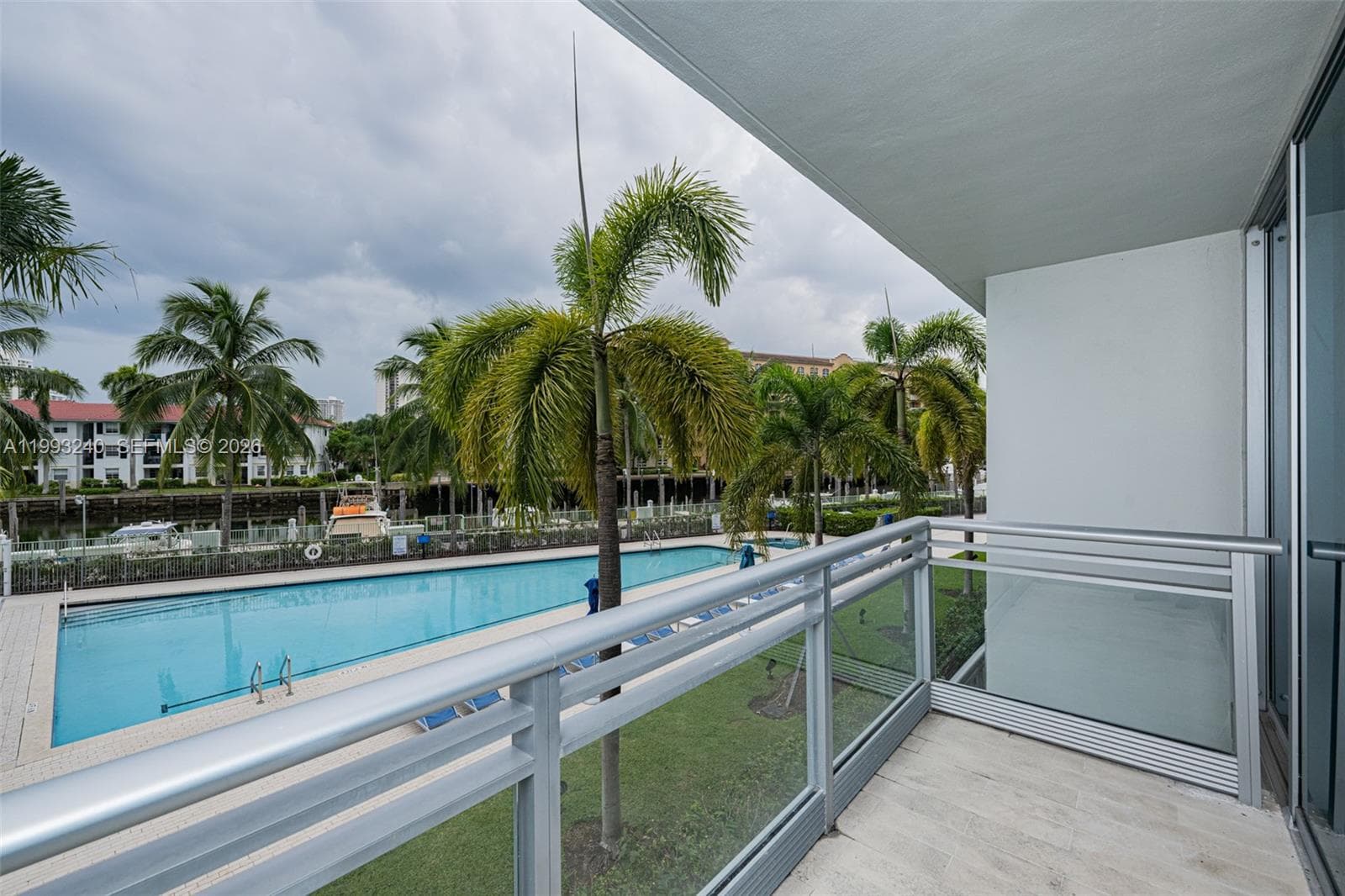 2950 NE 188th St # 139, Aventura FL 33180 — 22