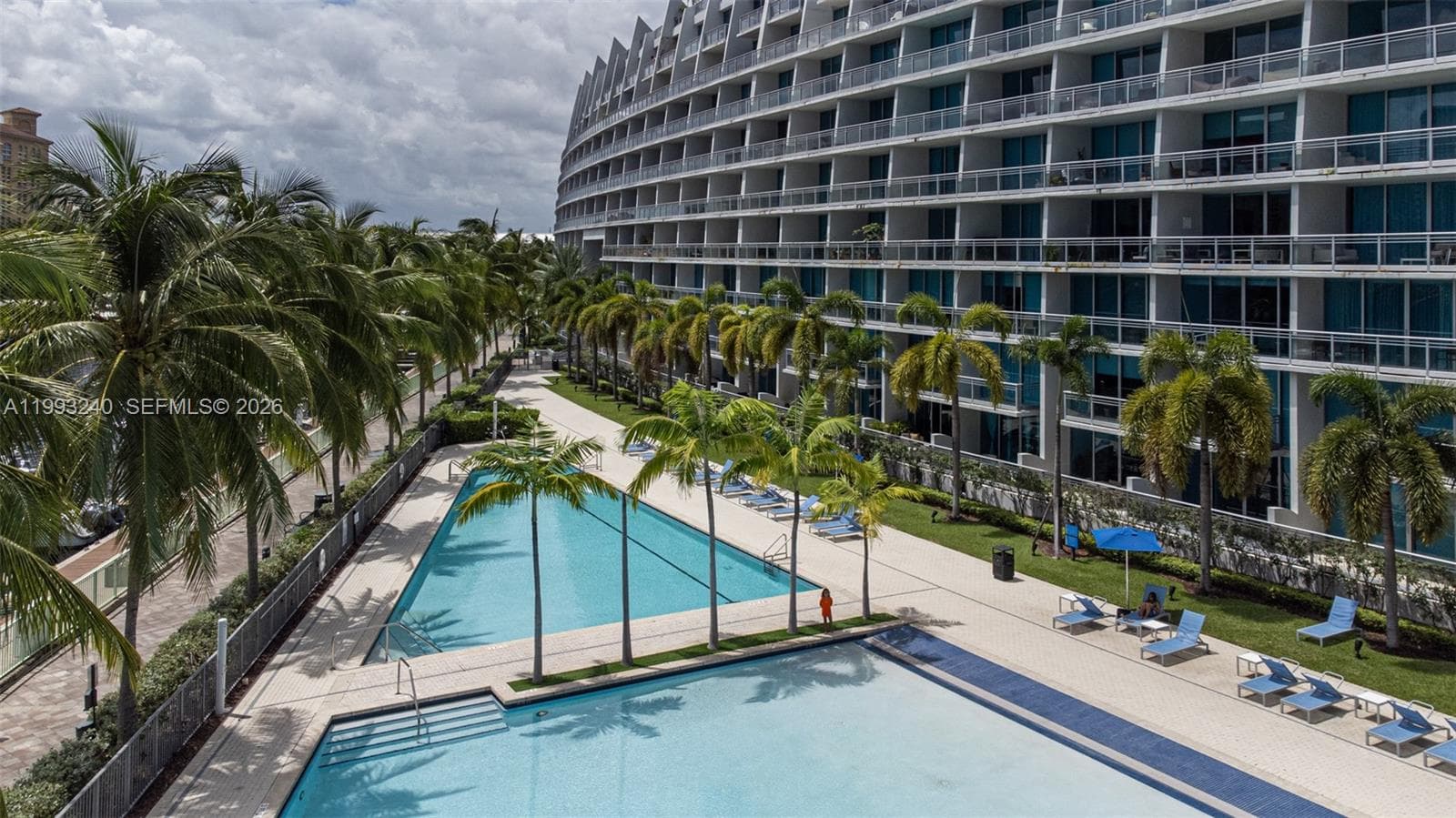 2950 NE 188th St # 139, Aventura FL 33180 — 51
