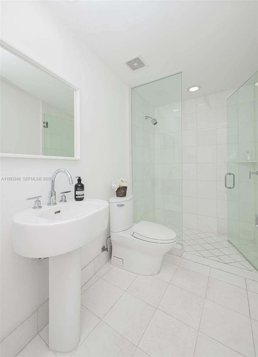 2950 NE 188th St # 139, Aventura FL 33180 — 39