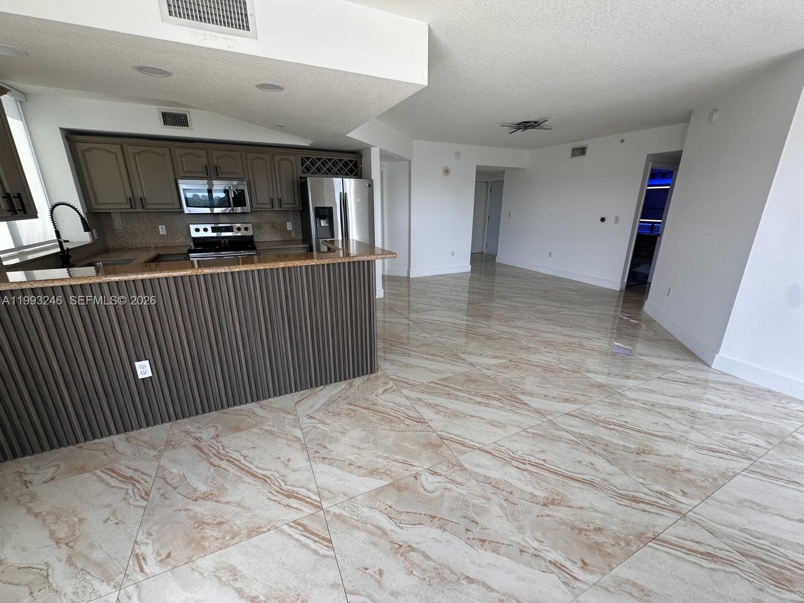 4242 NW 2nd St # 1116, Miami FL 33126 — 7