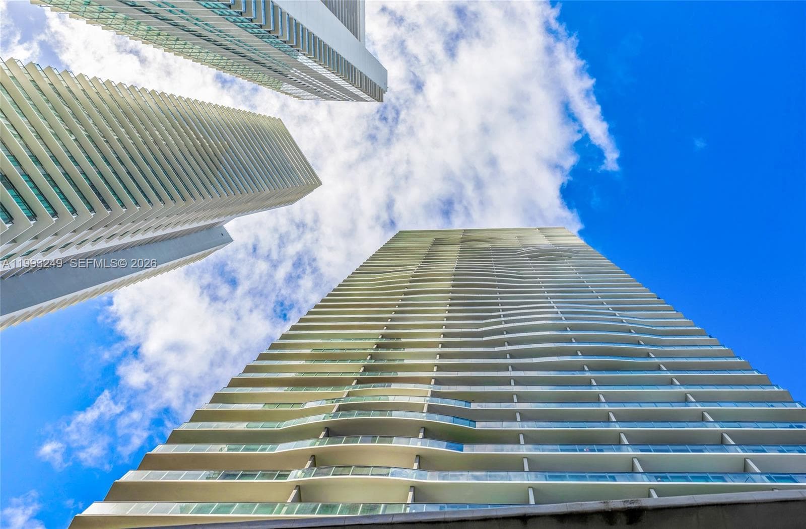501 NE 31 St # 2407, Miami FL 33137 — 20
