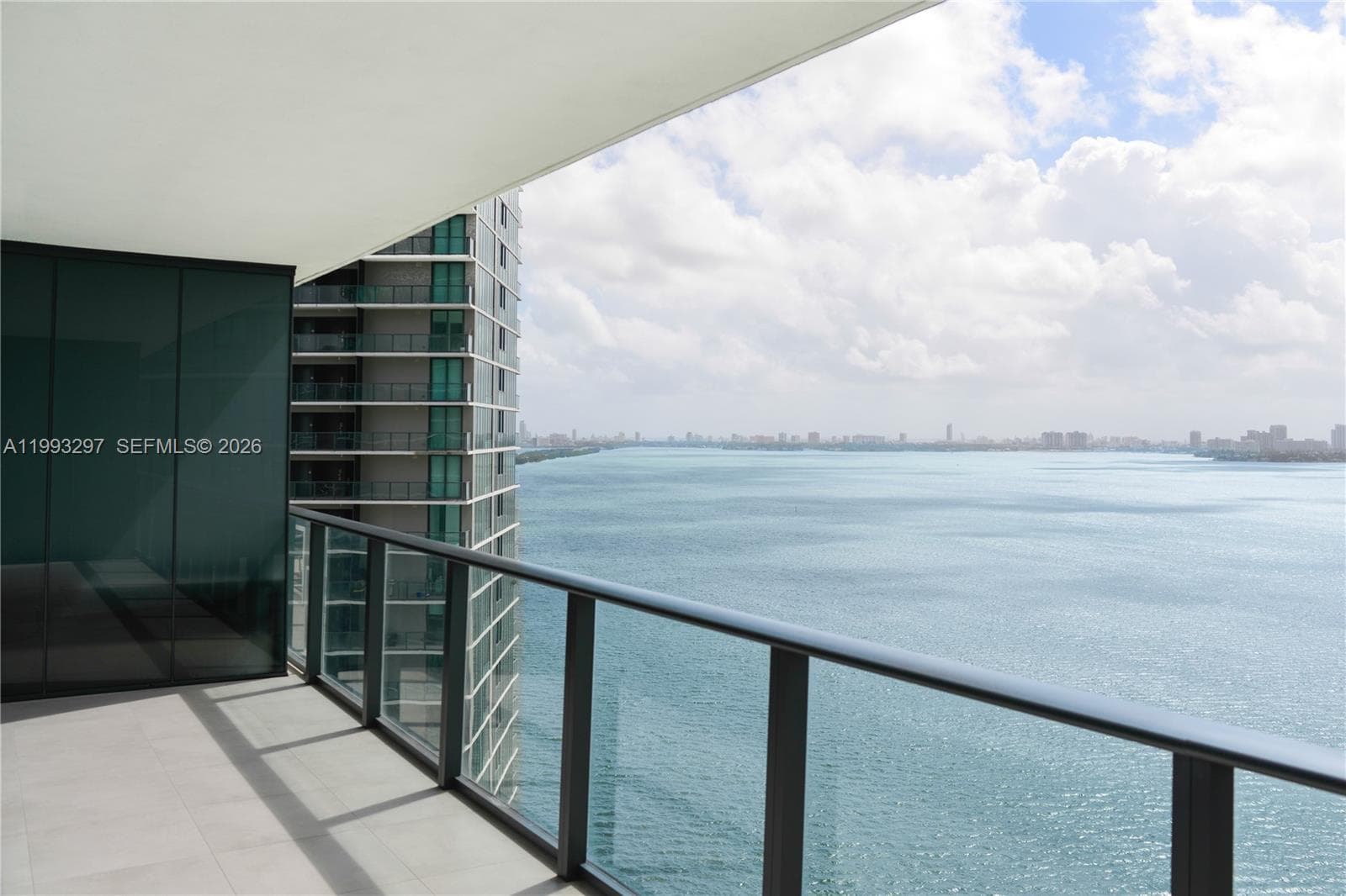 650 NE 32nd St # 2104, Miami FL 33137 — 12
