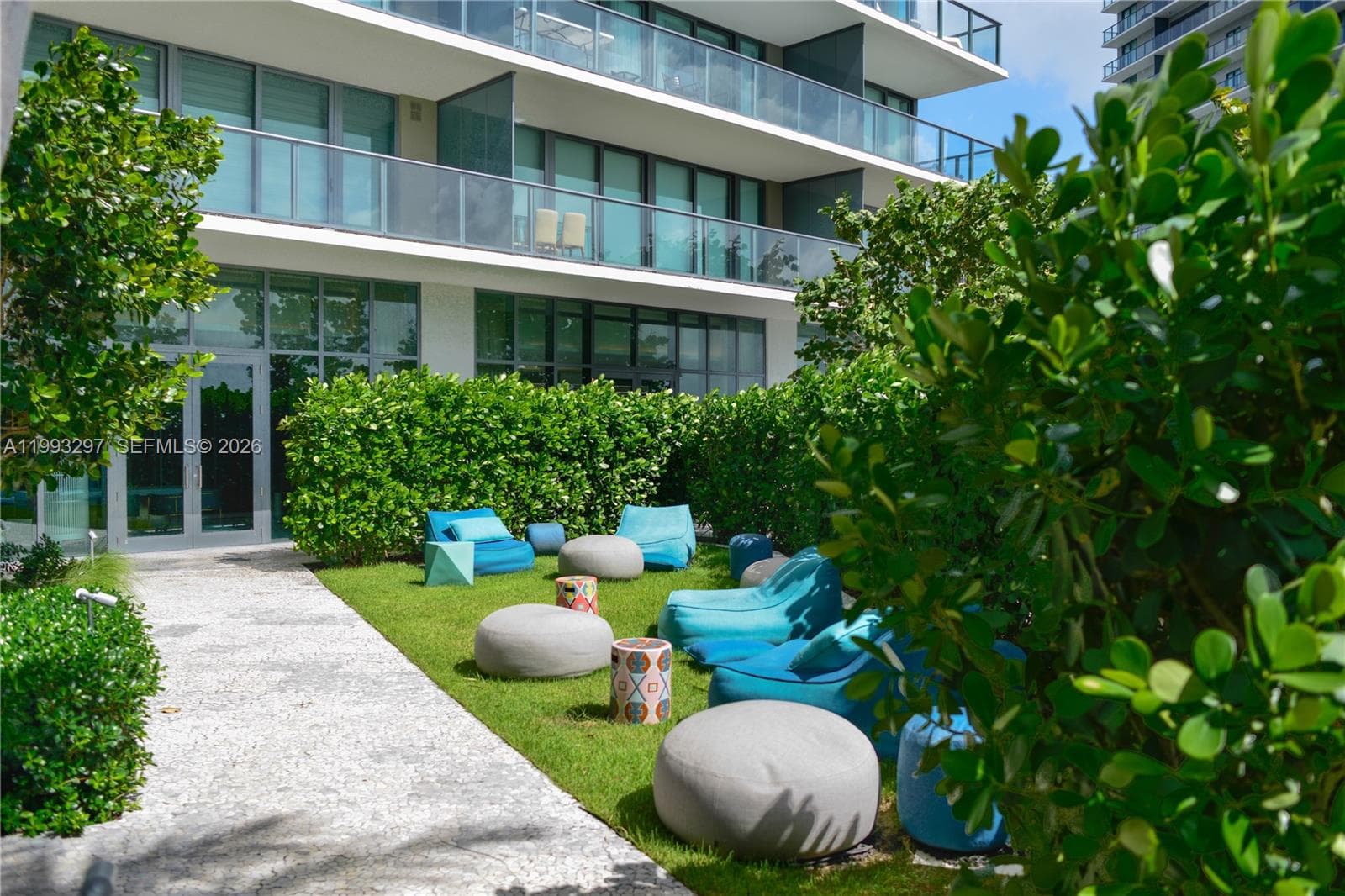 650 NE 32nd St # 2104, Miami FL 33137 — 30