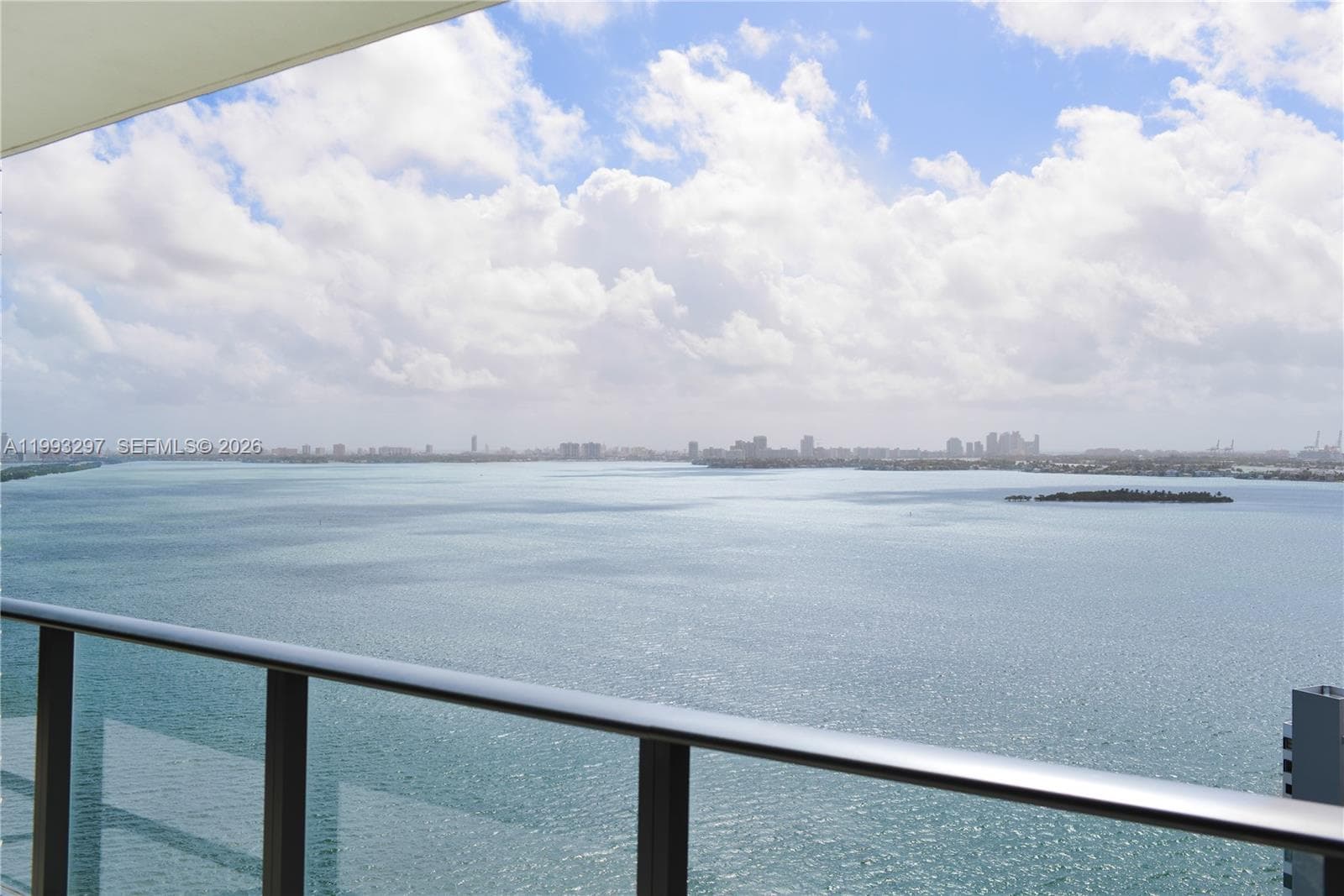 650 NE 32nd St # 2104, Miami FL 33137 — 4