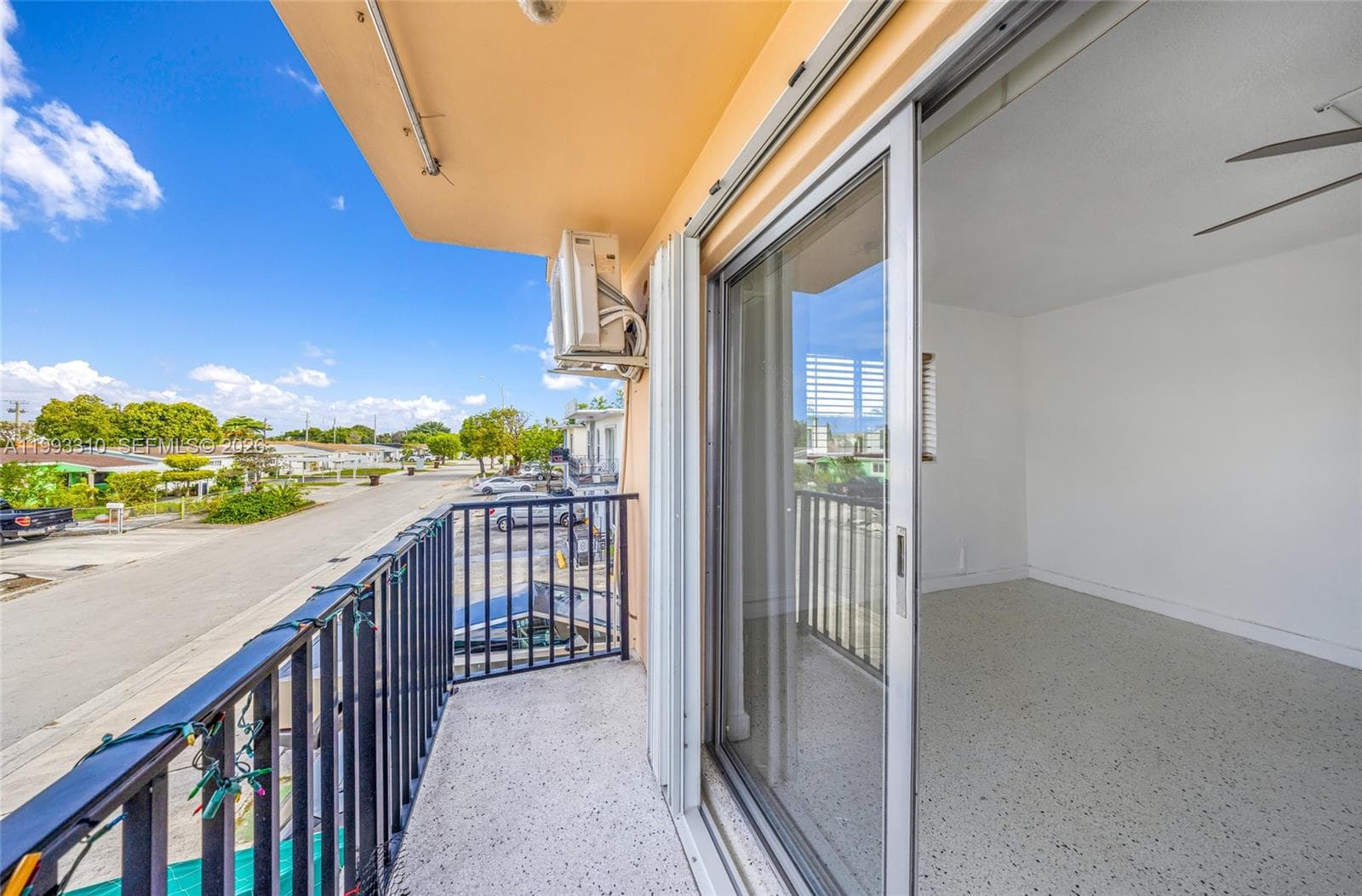 955 W 23rd St, Hialeah FL 33010 — 30