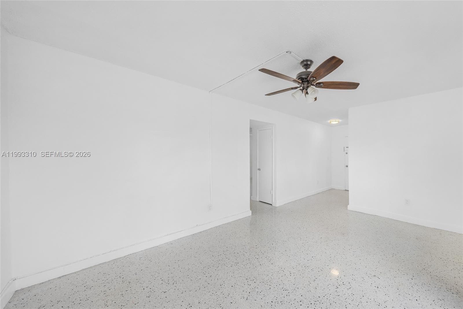 955 W 23rd St, Hialeah FL 33010 — 21