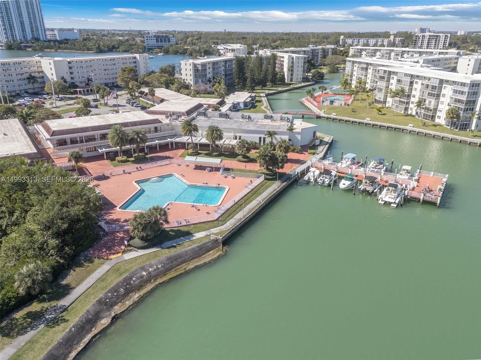 3010 Marcos Dr # R308, Aventura FL 33160 — 29