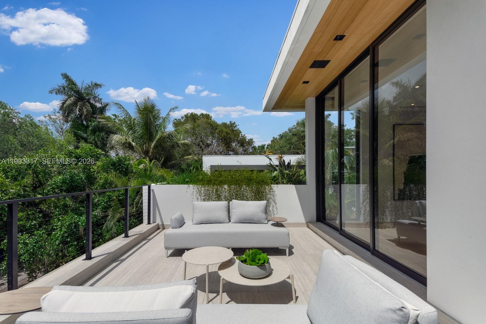 4095 Hardie Ave, Miami FL 33133 — 38