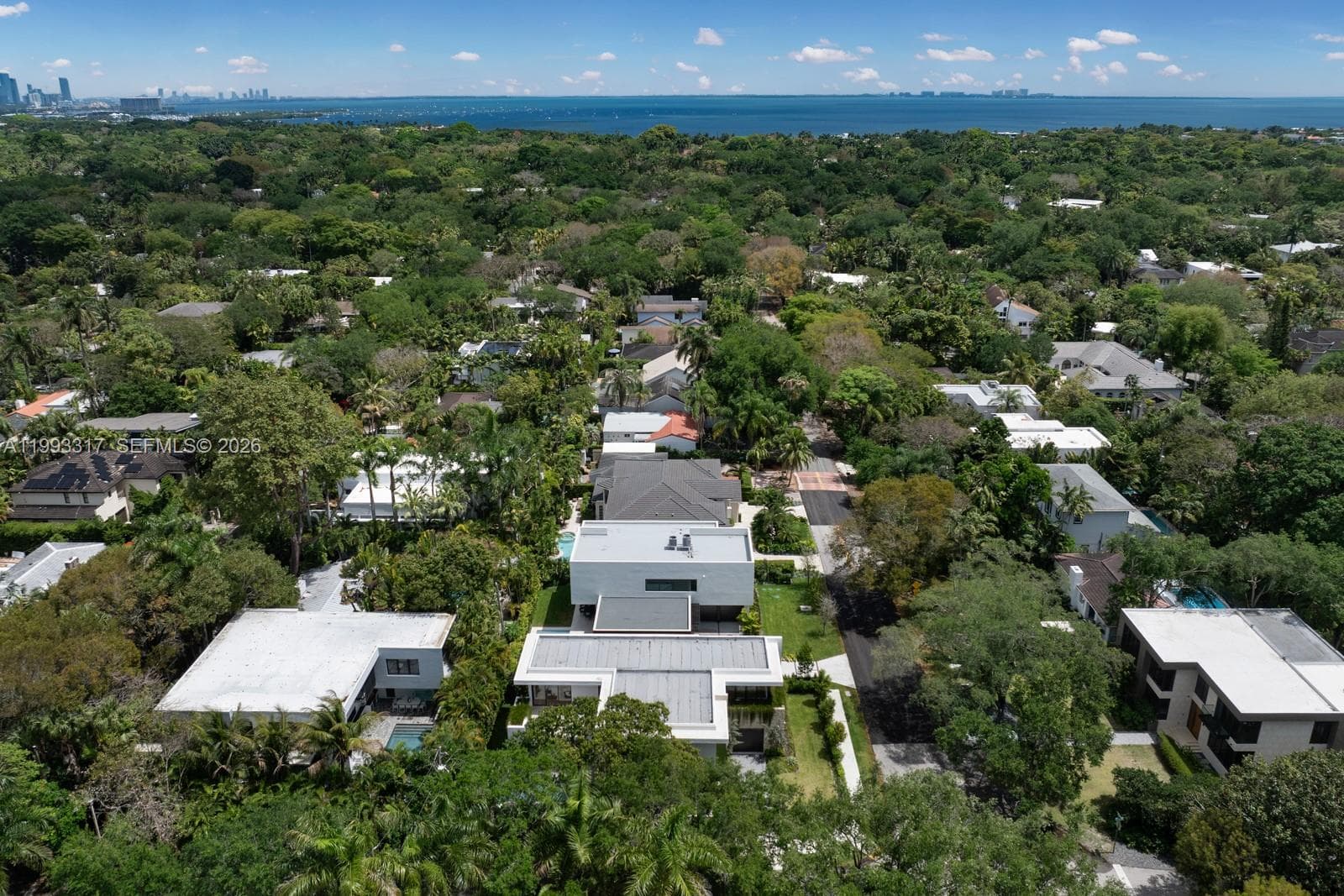 4095 Hardie Ave, Miami FL 33133 — 49