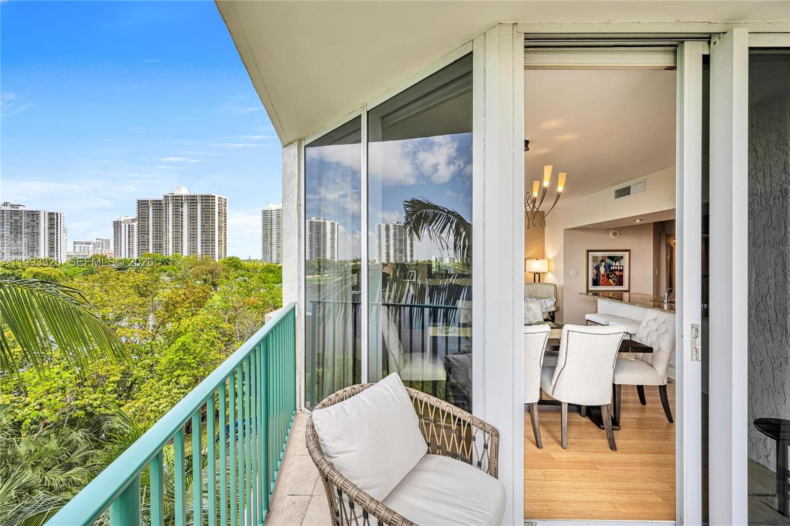 20000 E Country Club Dr # 508, Aventura FL 33180 — 20