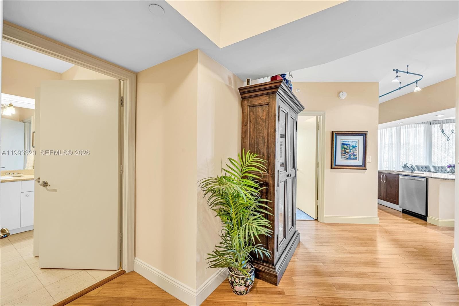 20000 E Country Club Dr # 508, Aventura FL 33180 — 11
