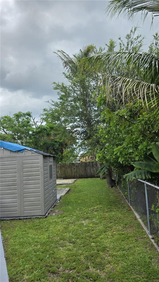 3066 NW 28th St, Miami FL 33142 — 26