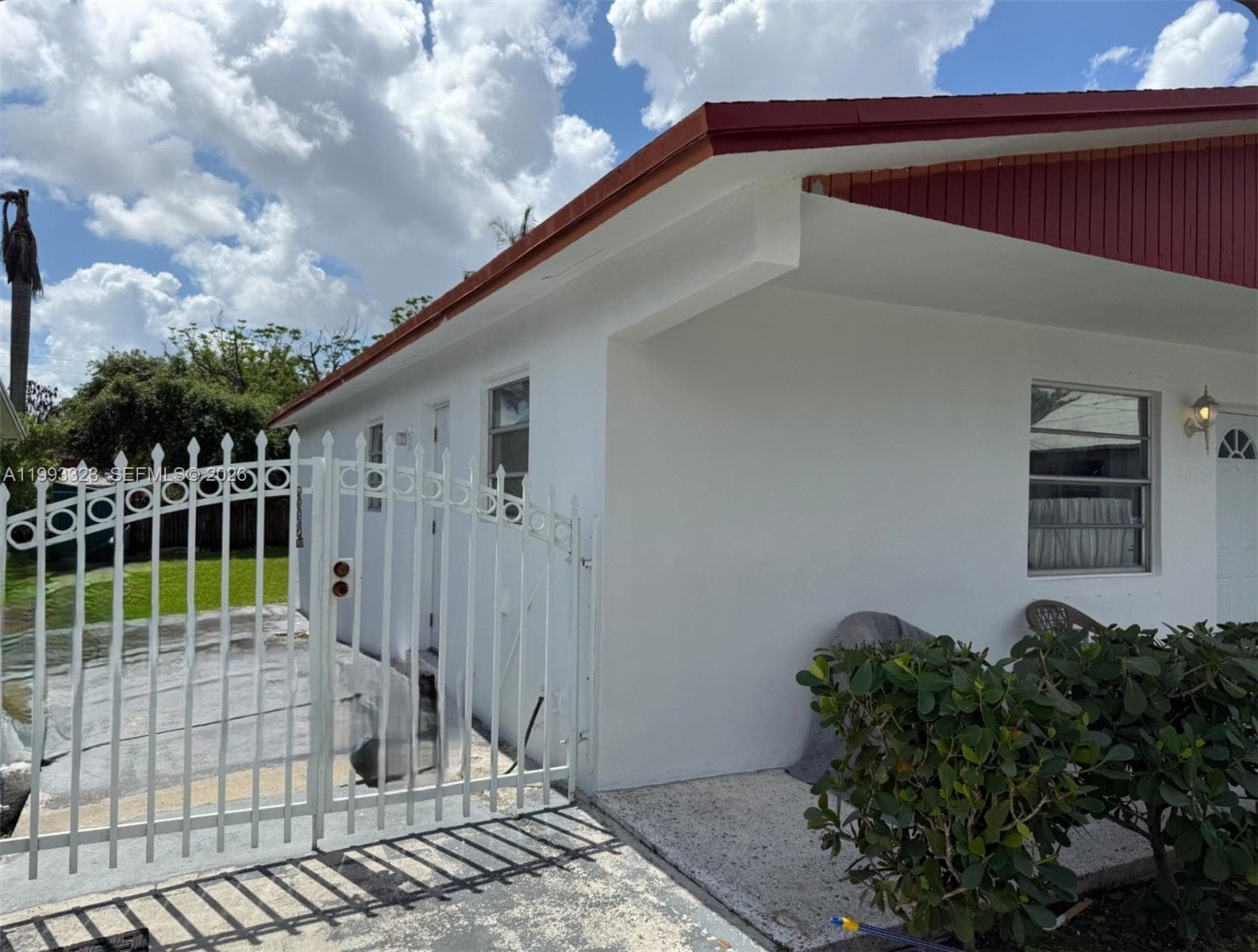 3066 NW 28th St, Miami FL 33142 — 3