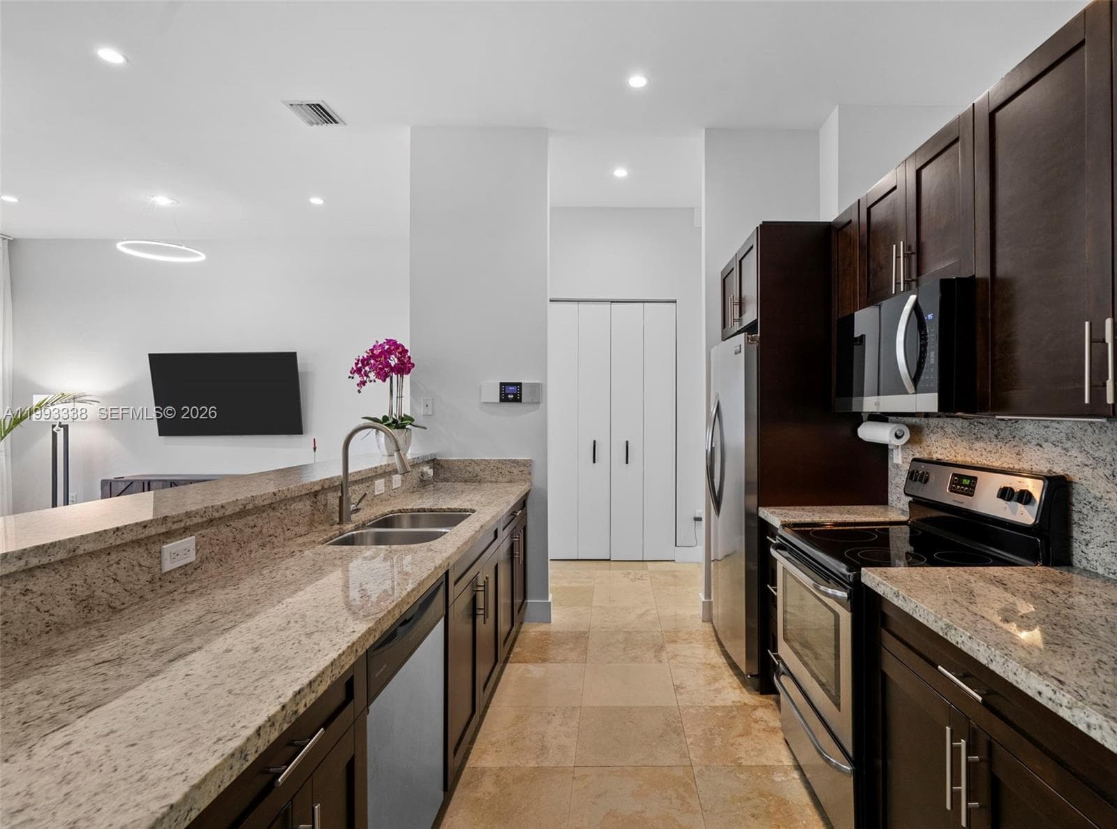 3506 NE 166th St # 4, North Miami Beach FL 33160 — 17