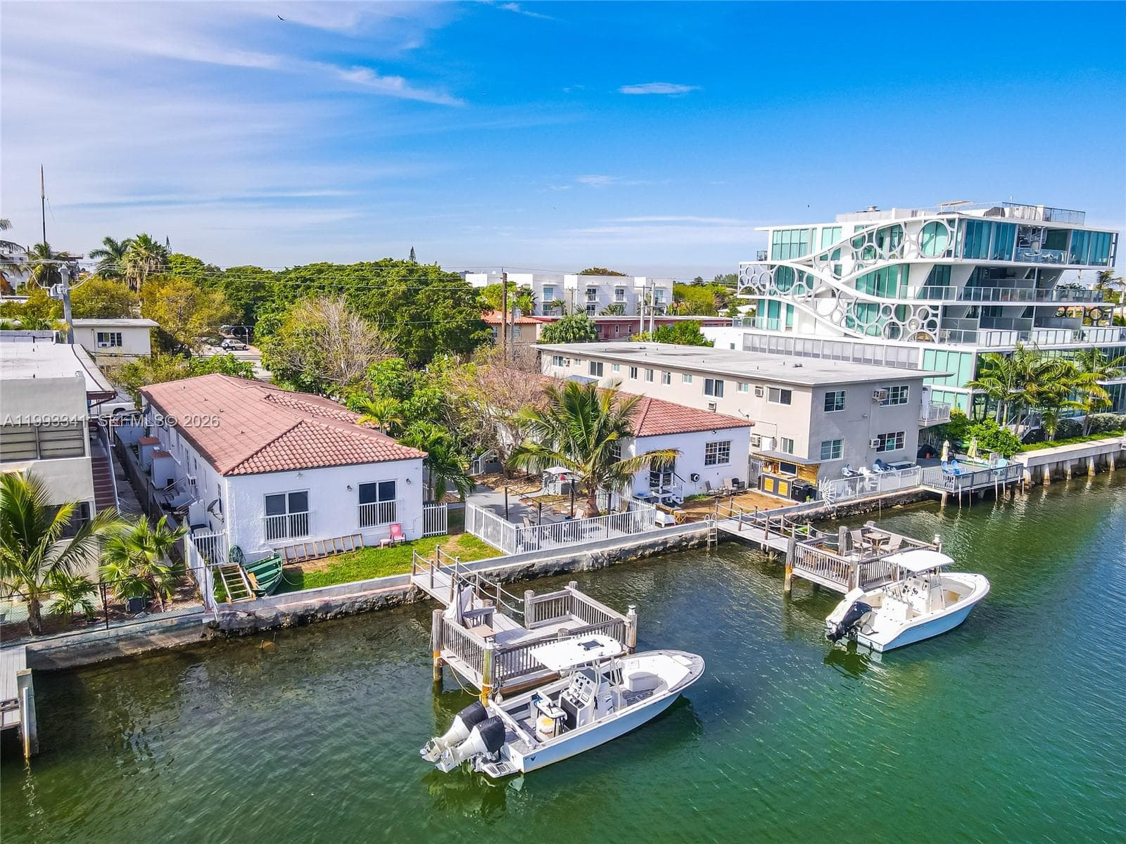 8335 E Crespi Blvd # 4, Miami Beach FL 33141 — 16