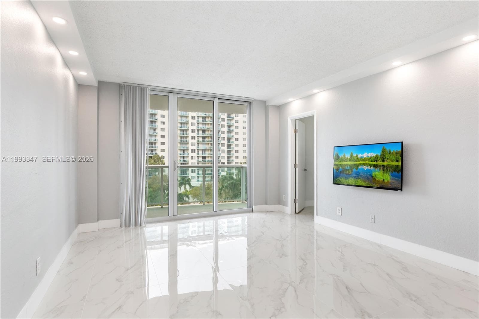 19380 Collins Ave # 507, Sunny Isles Beach FL 33160 — 10