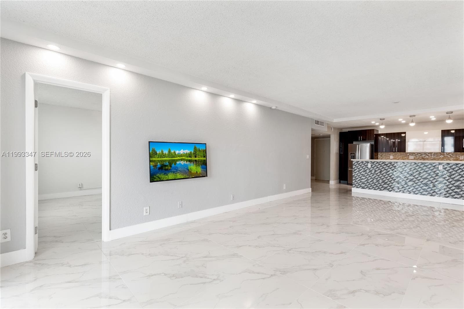 19380 Collins Ave # 507, Sunny Isles Beach FL 33160 — 18