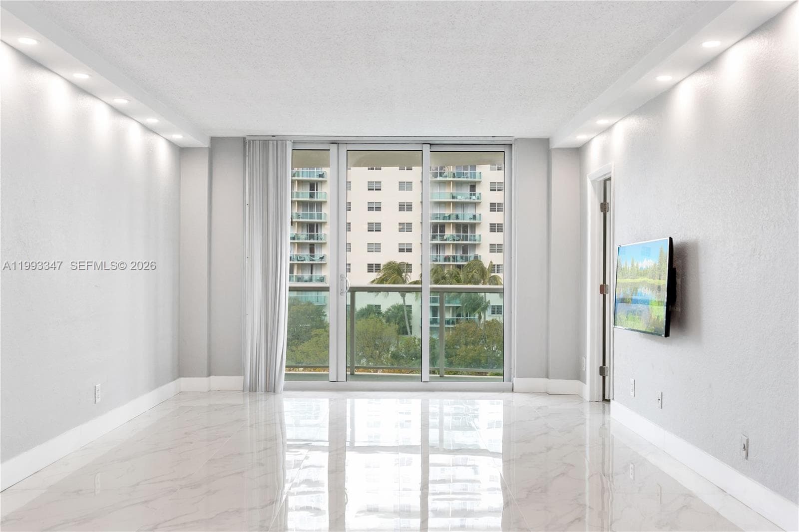 19380 Collins Ave # 507, Sunny Isles Beach FL 33160 — 11