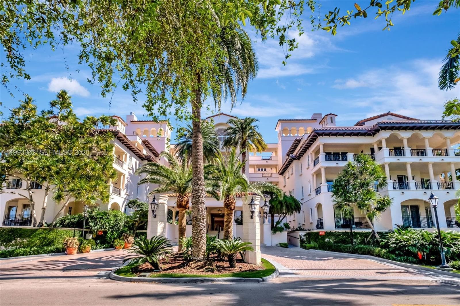 19136 Fisher Island Dr # 19136, Miami Beach FL 33109 — 38