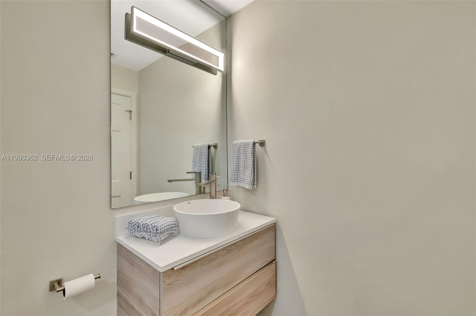 19136 Fisher Island Dr # 19136, Miami Beach FL 33109 — 33