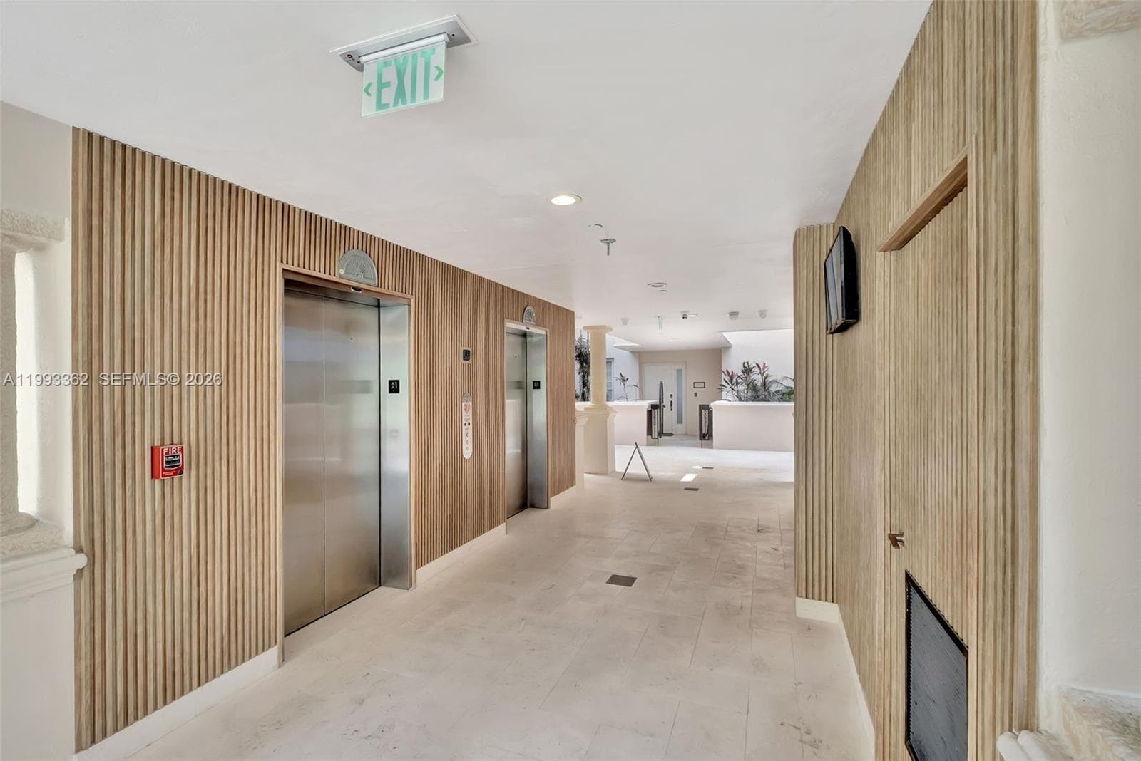 19136 Fisher Island Dr # 19136, Miami Beach FL 33109 — 37