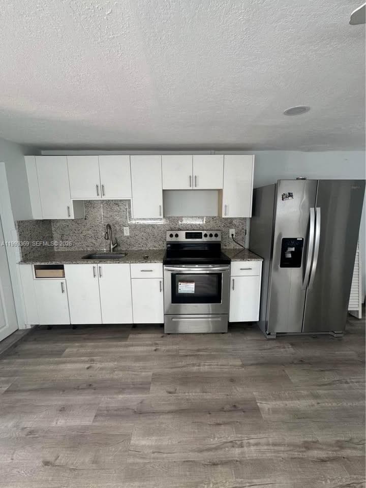 7620 SW 21 # 2, Miami FL 33155 — 3