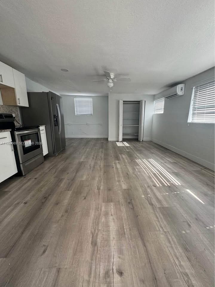 7620 SW 21 # 2, Miami FL 33155 — 1