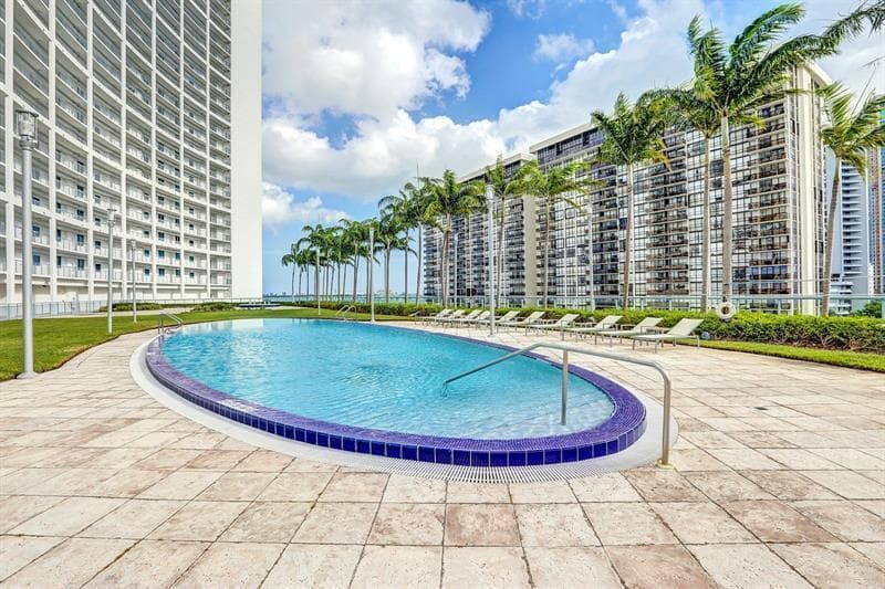 601 NE 36th Street # 2806, Miami FL 33137 — 5