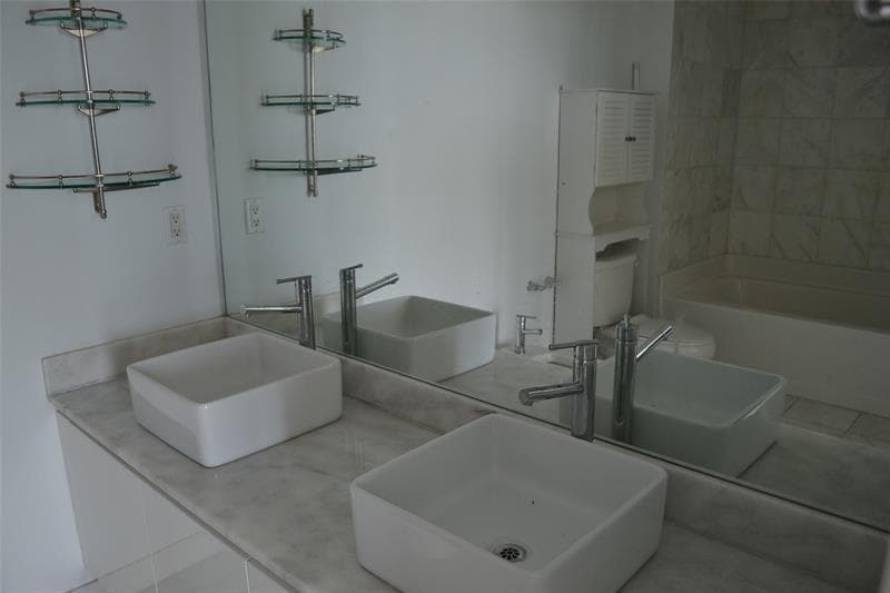 601 NE 36th Street # 2806, Miami FL 33137 — 9