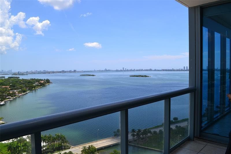 601 NE 36th Street # 2806, Miami FL 33137 — 10