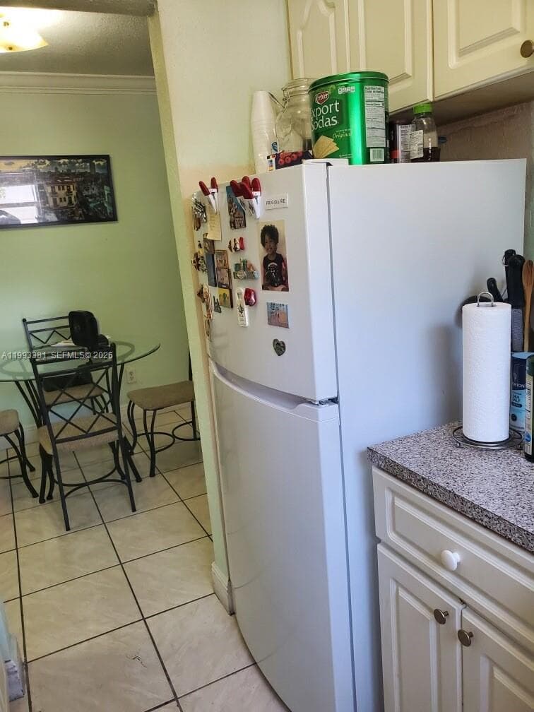 3901 SW 78th Ct # 221, Miami FL 33155 — 12