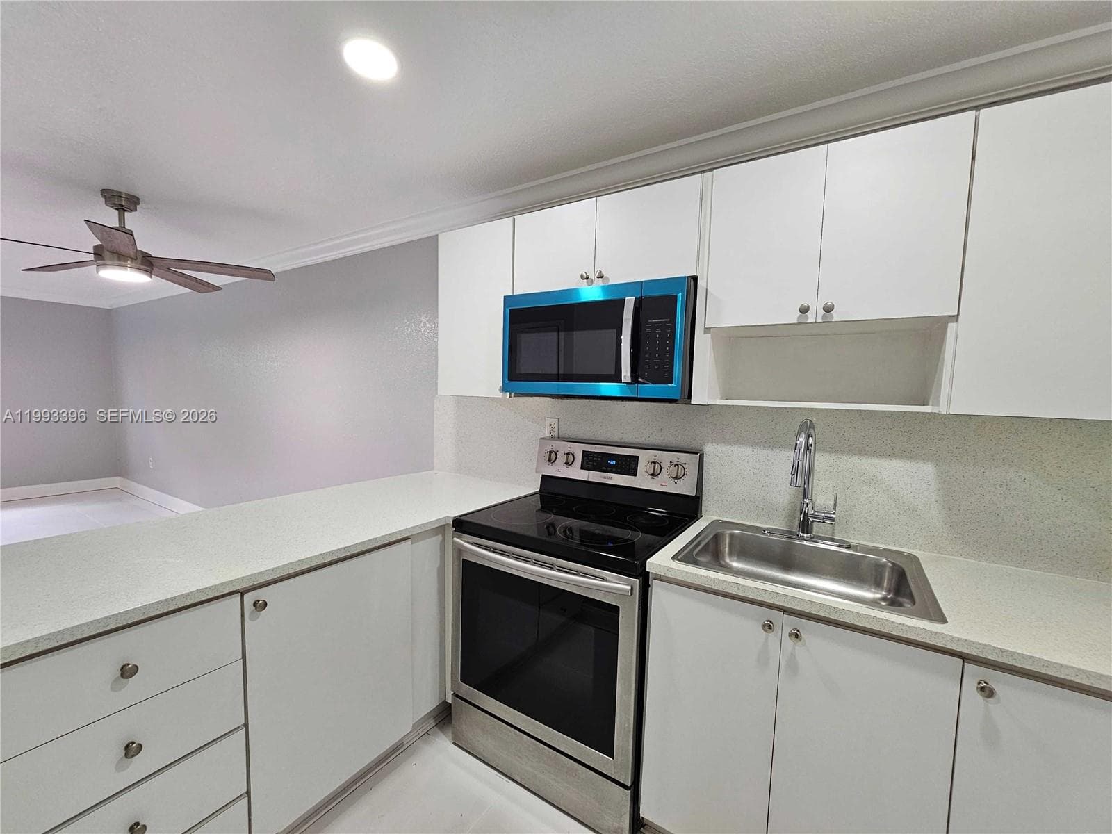 8027 NW 8th St # 17, Miami FL 33126 — 5