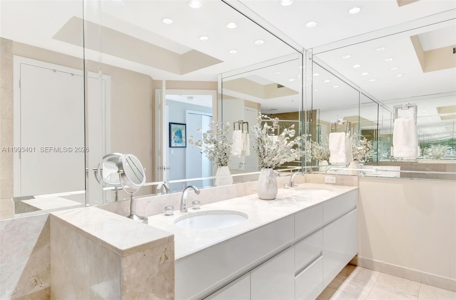 848 Brickell Key Dr # 2605, Miami FL 33131 — 18