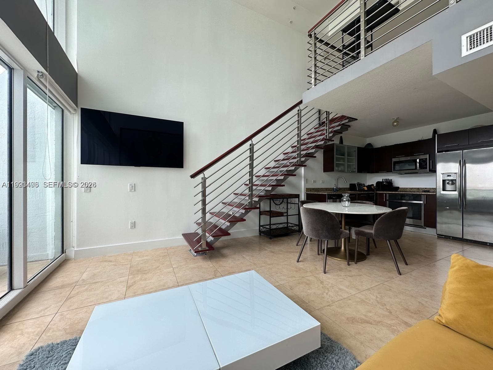41 SE 5th St # 903, Miami FL 33131 — 3