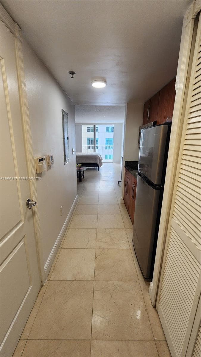 1200 Brickell Bay Dr # 1510, Miami FL 33131 — 12