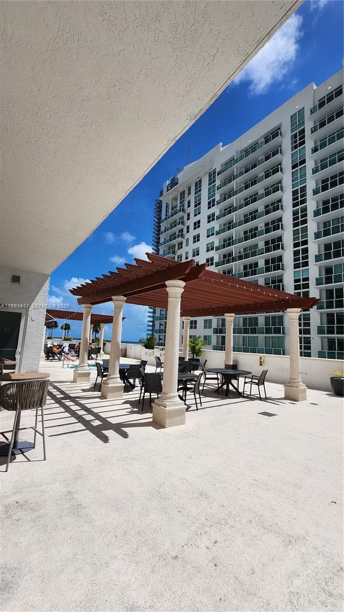 1200 Brickell Bay Dr # 1510, Miami FL 33131 — 10