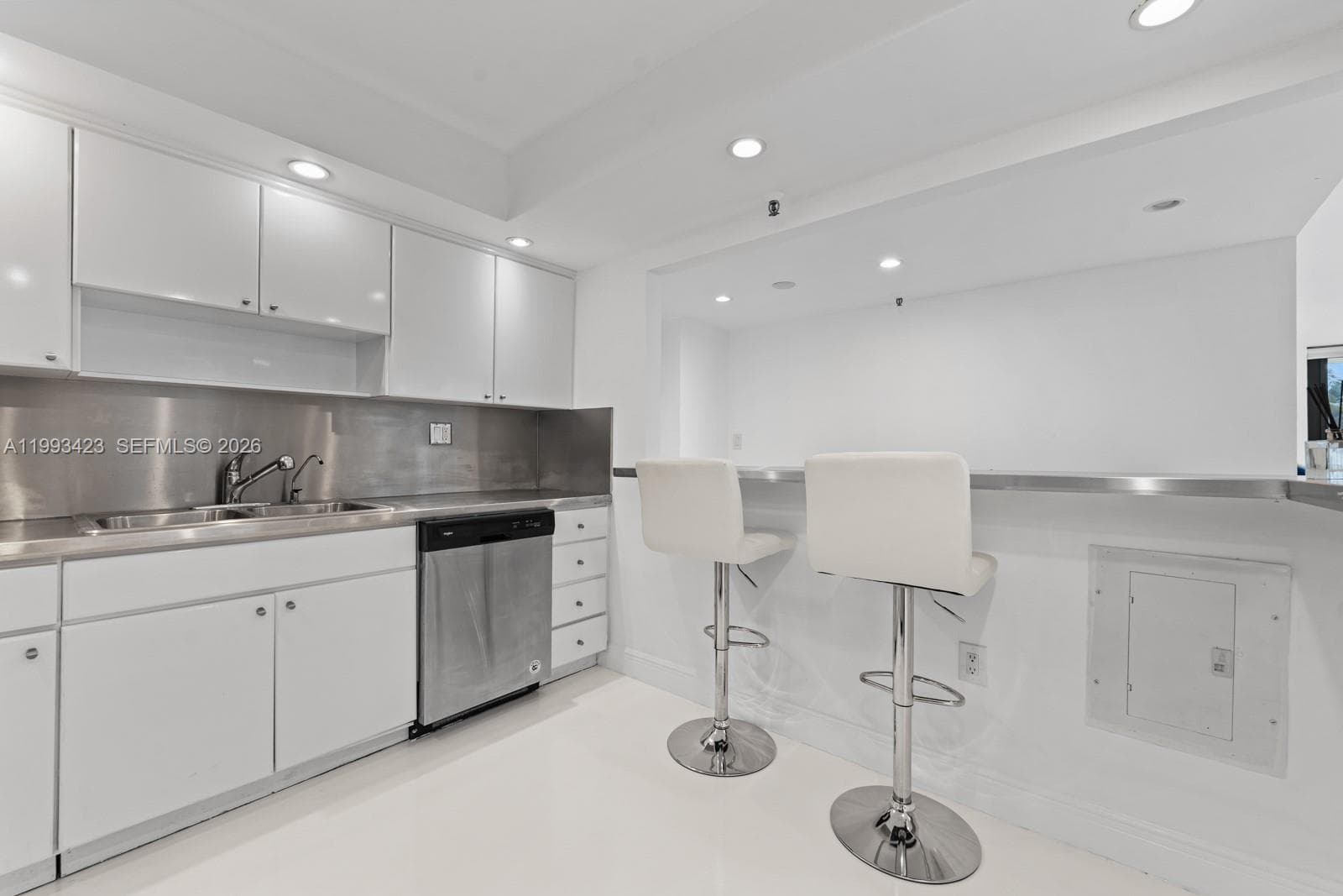 1623 Collins Ave # 318, Miami Beach FL 33139 — 10