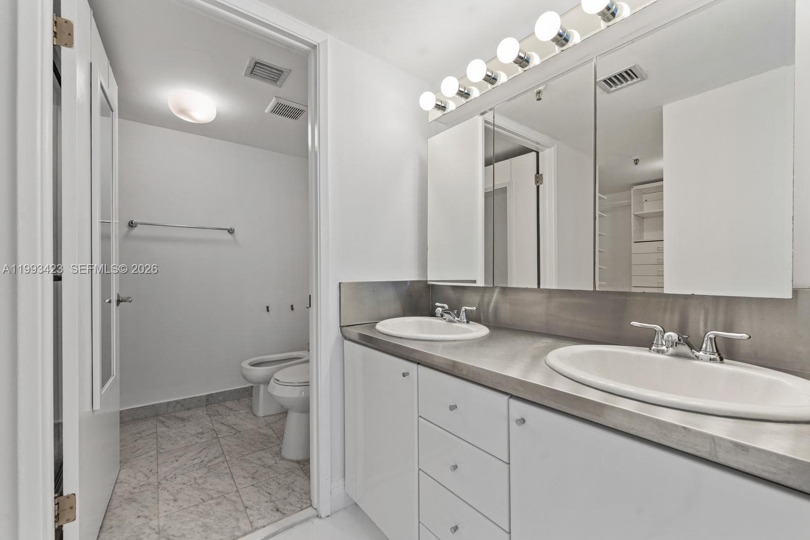 1623 Collins Ave # 318, Miami Beach FL 33139 — 21