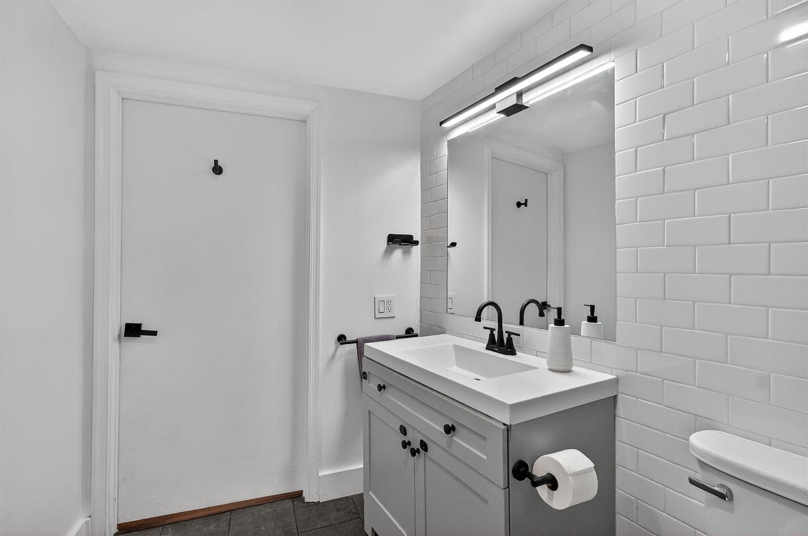 1750 N Bayshore Drive # 3706, Miami FL 33132 — 23