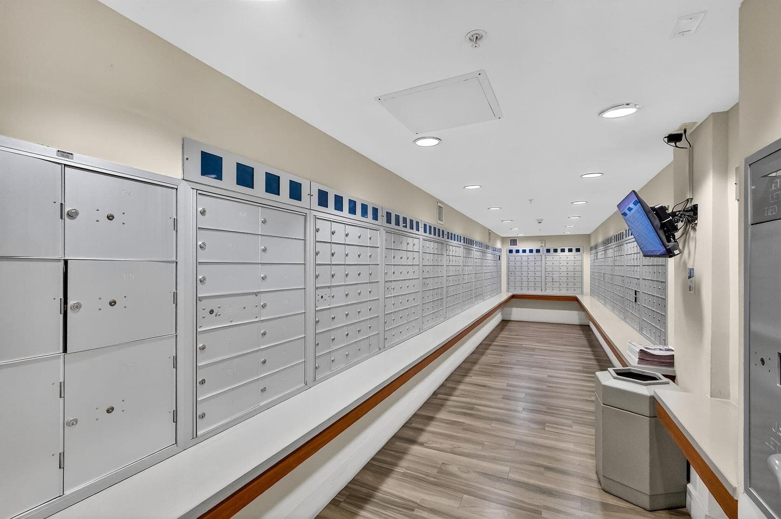 1750 N Bayshore Drive # 3706, Miami FL 33132 — 42