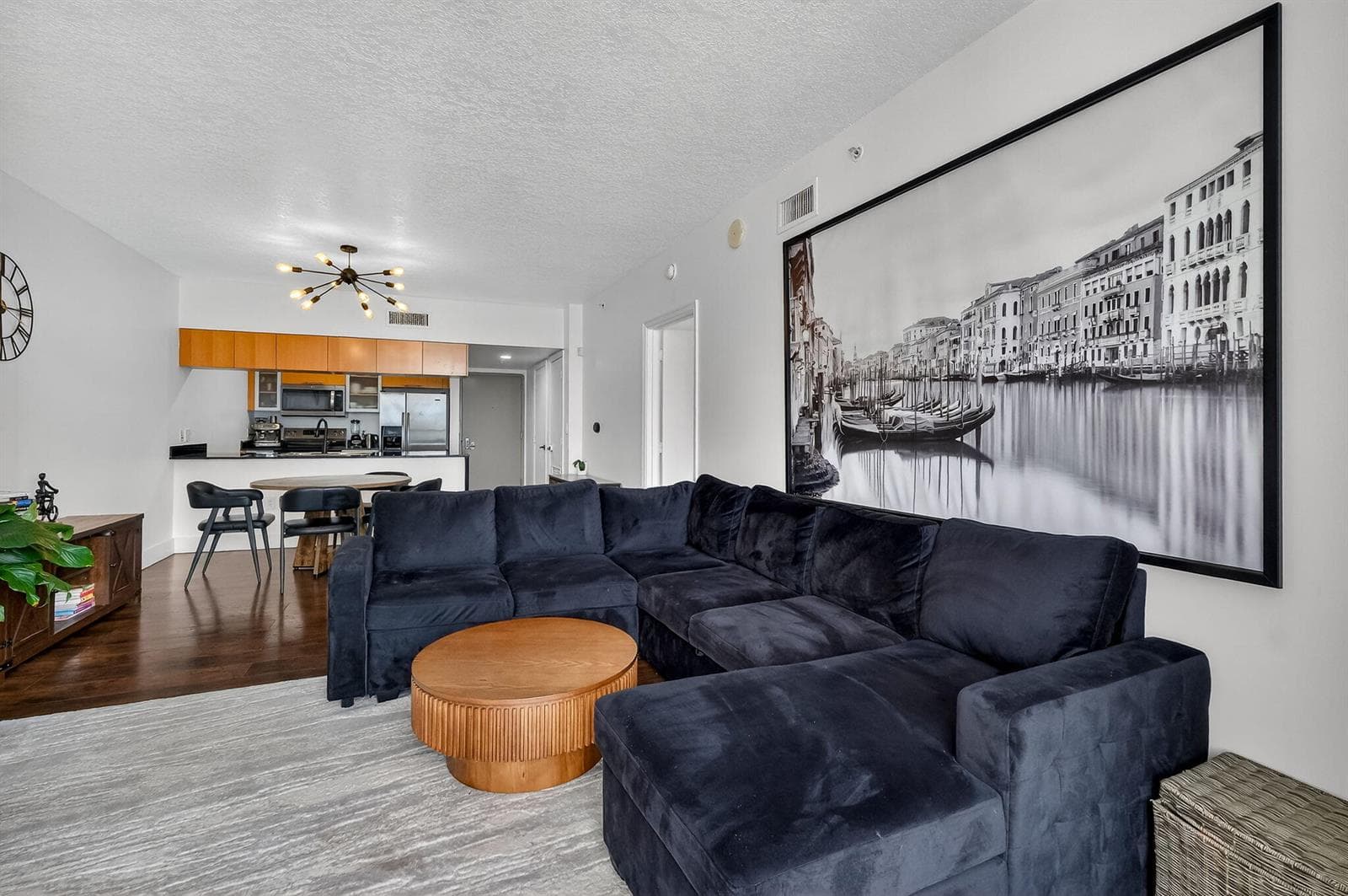 1750 N Bayshore Drive # 3706, Miami FL 33132 — 10