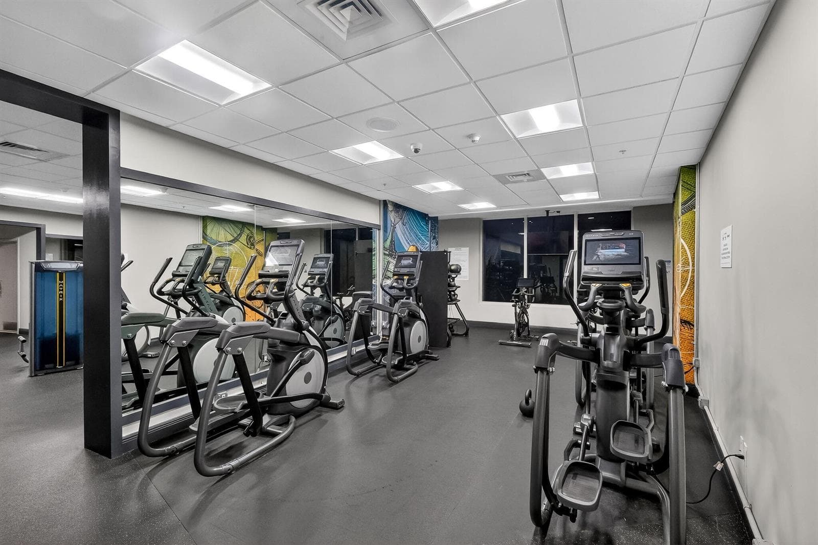 1750 N Bayshore Drive # 3706, Miami FL 33132 — 49