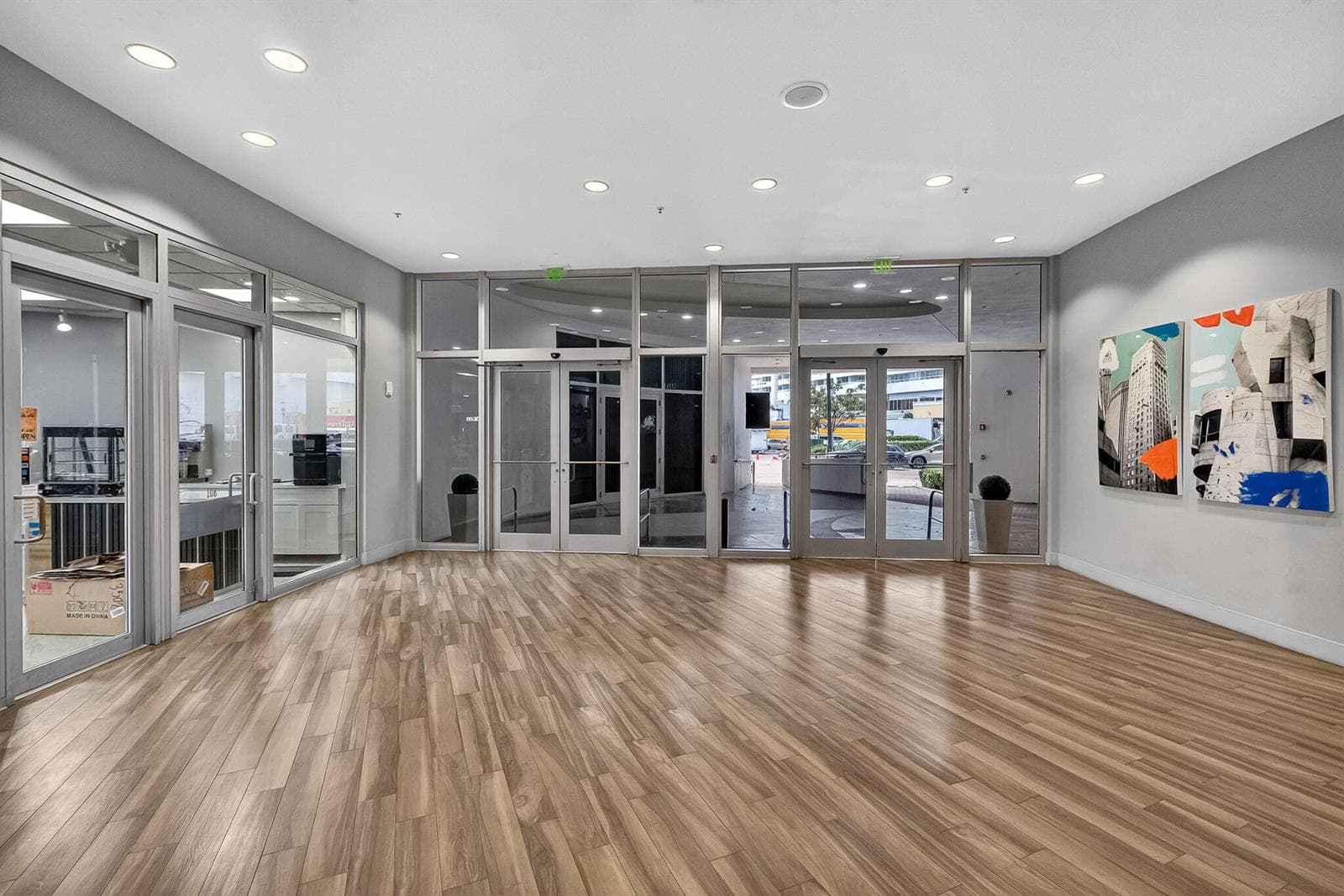 1750 N Bayshore Drive # 3706, Miami FL 33132 — 39