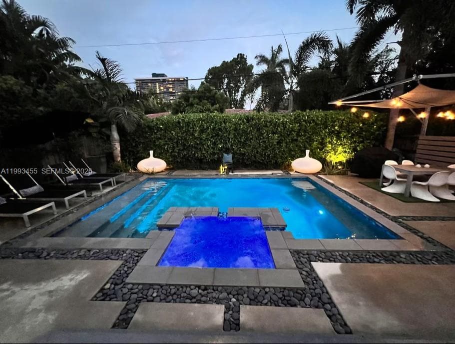738 NE 72nd Ter, Miami FL 33138 — 22